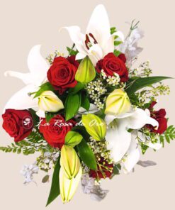 ramo-liliums-blancos-rosas-rojas