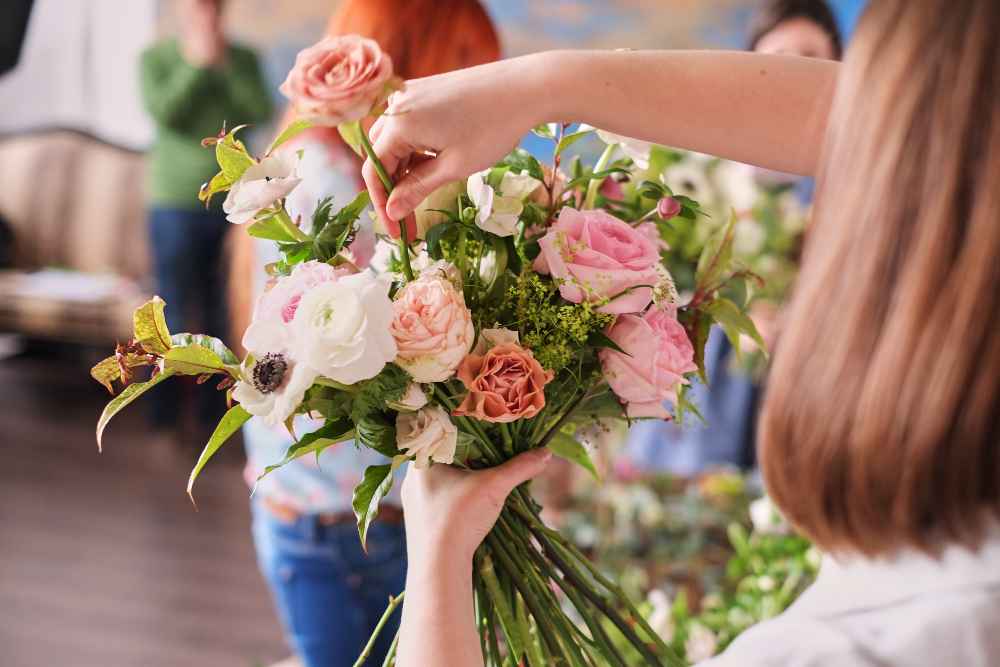 Entregas cuidadosas desde tu floristería en Mairena del Aljarafe